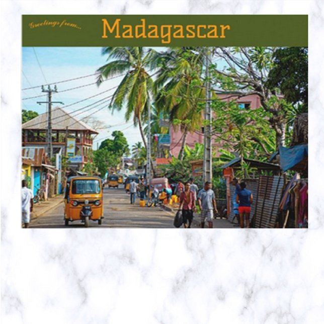 Carte Postale Un village à Madagascar (Créateur téléchargé)