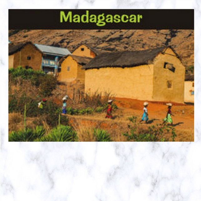 Carte Postale Un village rural à Madagascar (Créateur téléchargé)