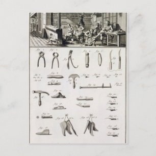 Carte Postale Une chaussure et un bottier et leurs outils, de la