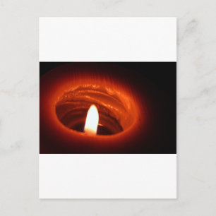 Carte Postale Une lumière dans l'obscurité