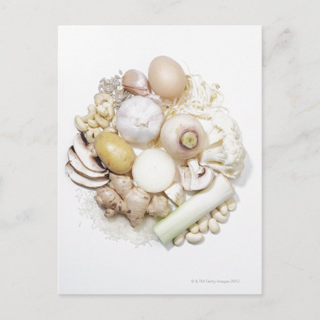 Carte Postale Une sélection de fruits et légumes blancs. (Devant)
