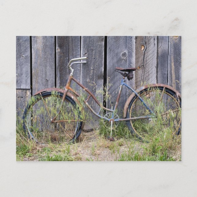 Carte Postale USA, Oregon, Bend. Une vieille moto délabrée (Devant)