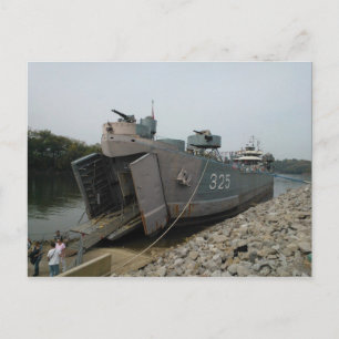 Carte Postale USS LST 325 amarré à Clarksville Tennessee