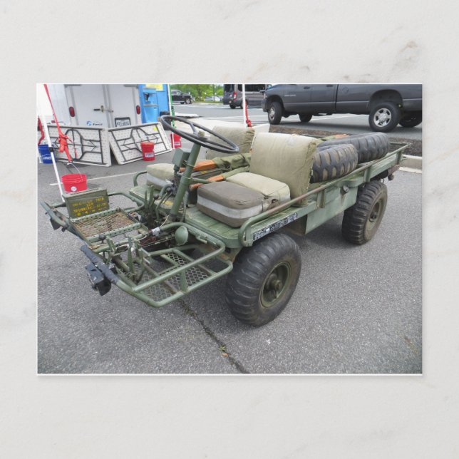 Carte Postale Véhicule de l'armée (Devant)