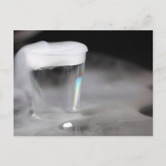 Carte Postale Verre avec eau et glace sèche (Devant)