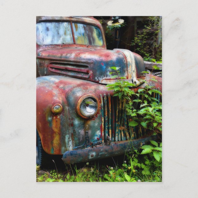 Carte Postale Vieux Camion d'antiquité rouillé (Devant)