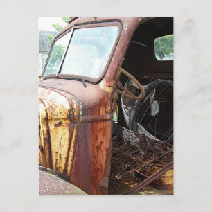 Carte Postale Vieux camion sans porte