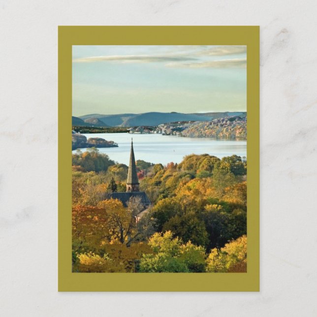 Carte Postale Ville sur la rivière (Devant)