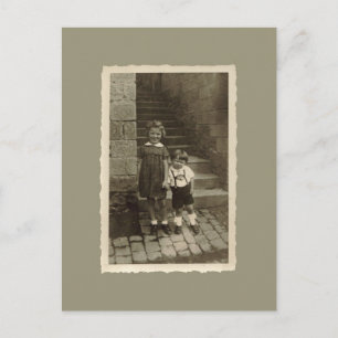 Carte postale vintage - Garçon et fille
