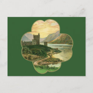Carte Postale Vintage Lucky Gold Shamrock with an Irish Castle