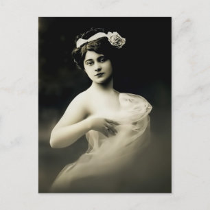 Carte Postale Vintage Muse I