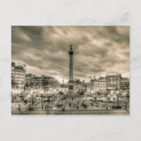Visiteurs en Trafalgar Carré, Londres