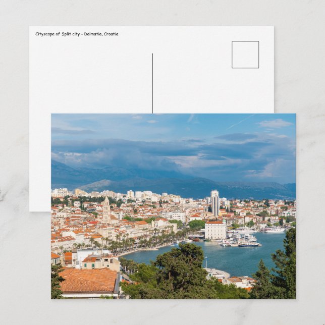 Carte Postale Vue aérienne de la ville divisée en front de mer,  (Devant / Derrière)