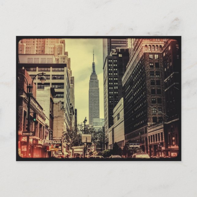 Carte Postale Vue de rue d'empire (Devant)