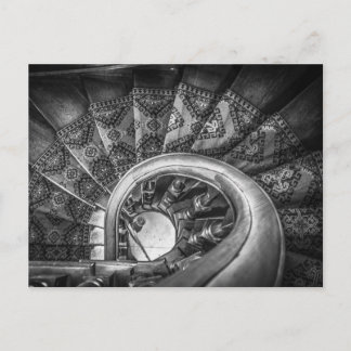 Carte Postale Vue descendante de l'escalier orné, Lanarch Castle
