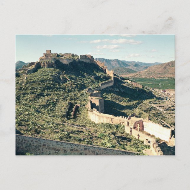 Carte Postale Vue sur le château, 8ème-12ème siècle (Devant)
