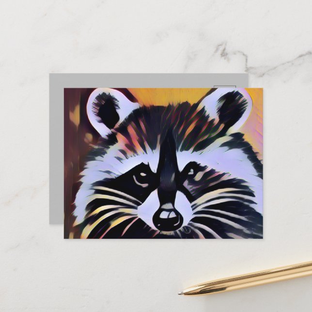 Carte Postale Whimsical Raccoon - Un design inspiré par la natur (Devant/Arrière en situation)