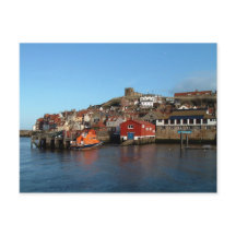 Whitby avec la vieille maison Lifeboat