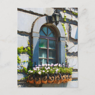 CARTE POSTALE WINDOWS DOORS FLOWERS BUILDING POSTCROSSING