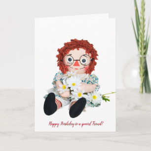 Carte poupée de chiffon d'anniversaire avec bouquet de m
