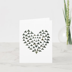 Carte pour notes du coeur des dents de requin