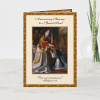 Prêtre catholique offrant la prière de la messe Or