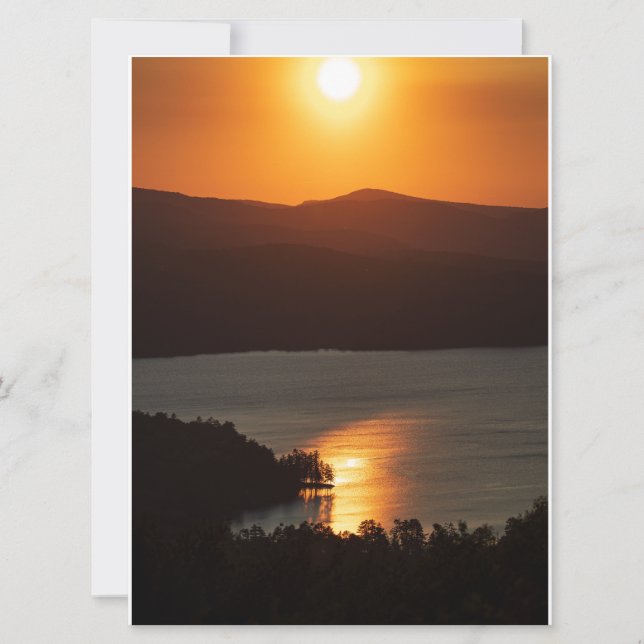 Carte Réflexions sur le coucher du soleil sur le lac New (Devant)