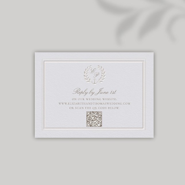 Carte Réponse officielle du Mariage QR de la couronne d' (nautical wedding QR RSVP modern classic formal traditional faux embossed anchor crest monograms)