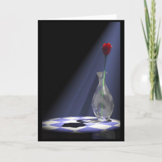 Carte rose dans le vase