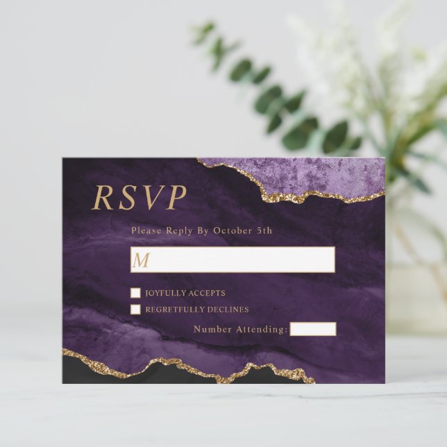 Carte RSVP Black & Purple Gold Wedding (Debout devant)