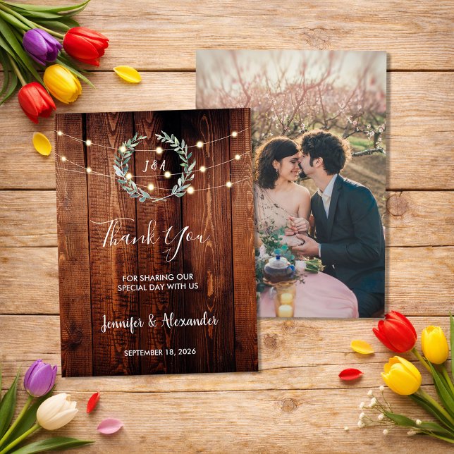 Carte Rustic string lights Thank you wedding photo card (Rustic string lights Thank you wedding photo card. Beautiful card to say thank you to your guests.)