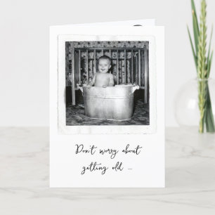 Carte Snapshot pour bébé d'anniversaire dans un bain rét
