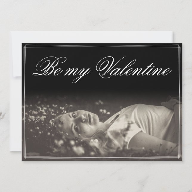 Carte Sois ma Saint-Valentin - jeune femme menteuse (Devant)