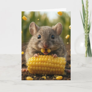Carte Souris pensant à vous mangeant du maïs en épi