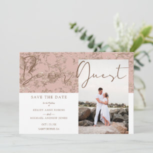 Carte Soyez Notre Invité Photo Couple Modern Rose Gold