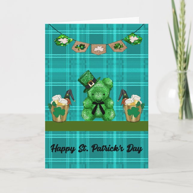 Carte St. Patrick's Day avec ours vert et bière jaune (Devant)