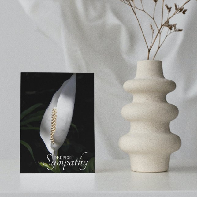 Carte Sympathie florale blanche Lily de paix (In Situ)
