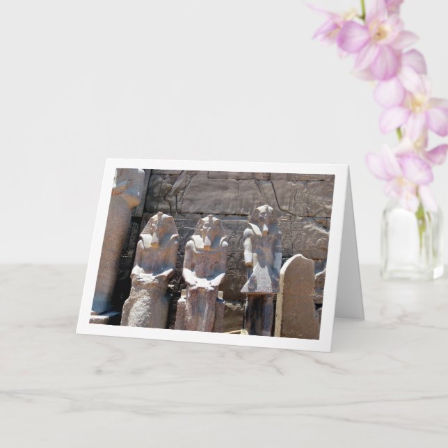 Carte Temple de Karnak, Statues dans la cour de Chachett (Orchidée)