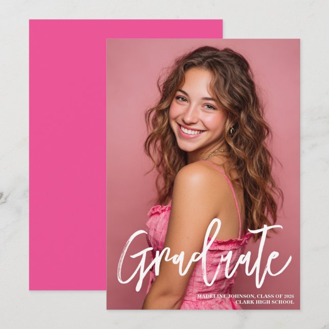 Carte Trendy Pink Photo 2026 Graduation Announcement (Devant / Derrière)