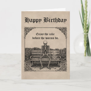 Carte Triste squelette sur banc drôle Gothique Anniversa