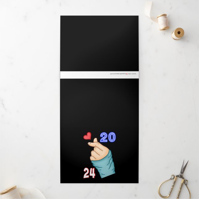 Carte Trois Volets Coréen Coeur 2024 (Extérieur)