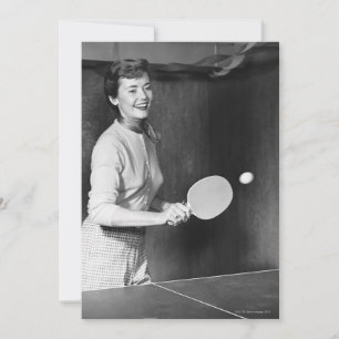 Carte Une Femme Jouant Au Tennis De Table