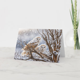 Carte Yule solstice d'hiver avec des hiboux dans la neig