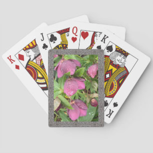 Cartes à jouer classiques avec hellebores roses