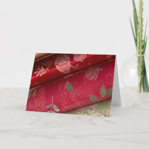 Cartes brillantes rouges et autocollants de papier