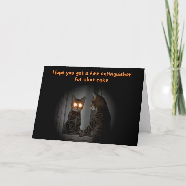 Cartes d'anniversaire amusantes Yeux de chat de gâ (Devant)