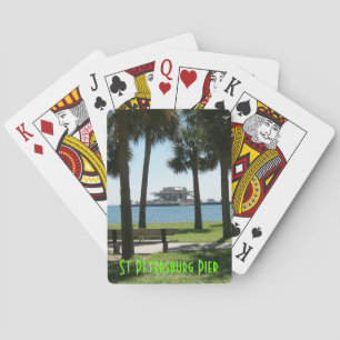 Cartes de jeu de la jetée de Saint-Pétersbourg