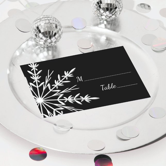 Cartes de table de mariage hivernal flocon de neig (Set a festive table with the wintery Black and White Snowflake Winter Wedding Place Card.)