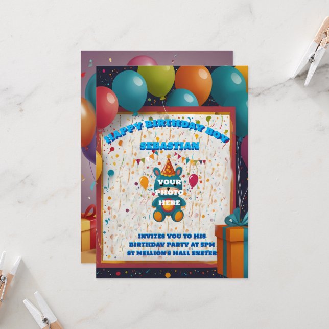 Cartes d'invitation d'anniversaire avec heures et  (Devant/Arrière en situation)