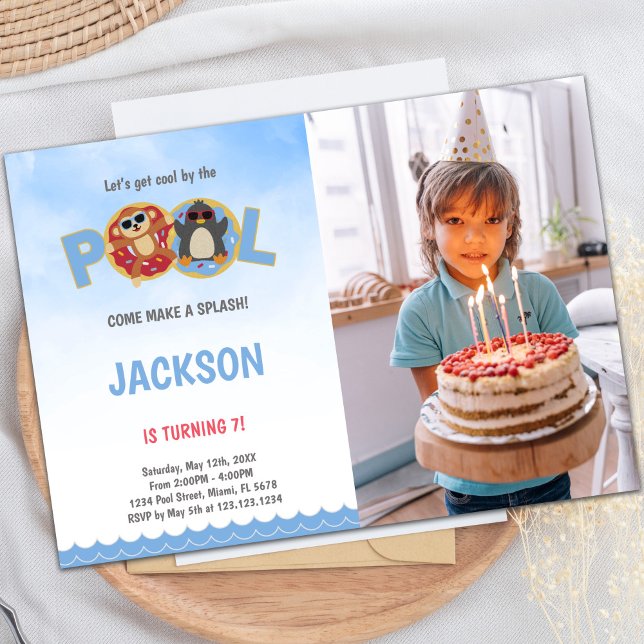 Cartes d'invitation d'anniversaire Piscine aux man (Penguin Pool Birthday Invitations with photo)